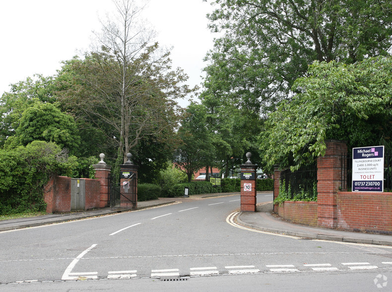 Station Rd, Dorking à vendre - Photo principale – Image 1 sur 4