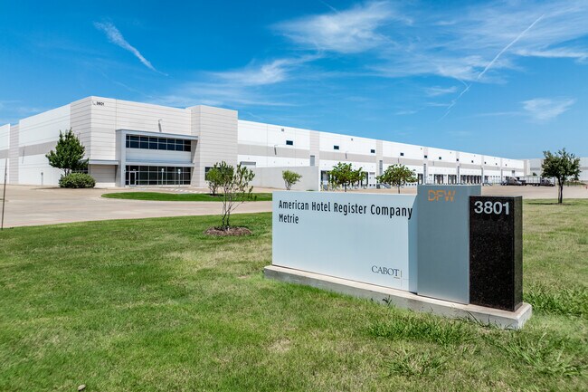 Plus de détails pour 3801 S 20th Ave, Dfw Airport, TX - Industriel/Logistique à louer