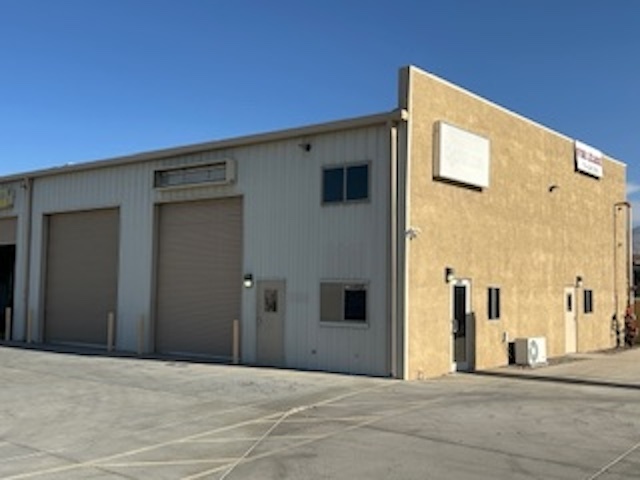 2041 Industrial Blvd, Lake Havasu City, AZ à louer Photo de l’immeuble– Image 1 sur 9