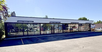 Plus de détails pour 11003 124th St NW, Edmonton, AB - Local commercial à louer
