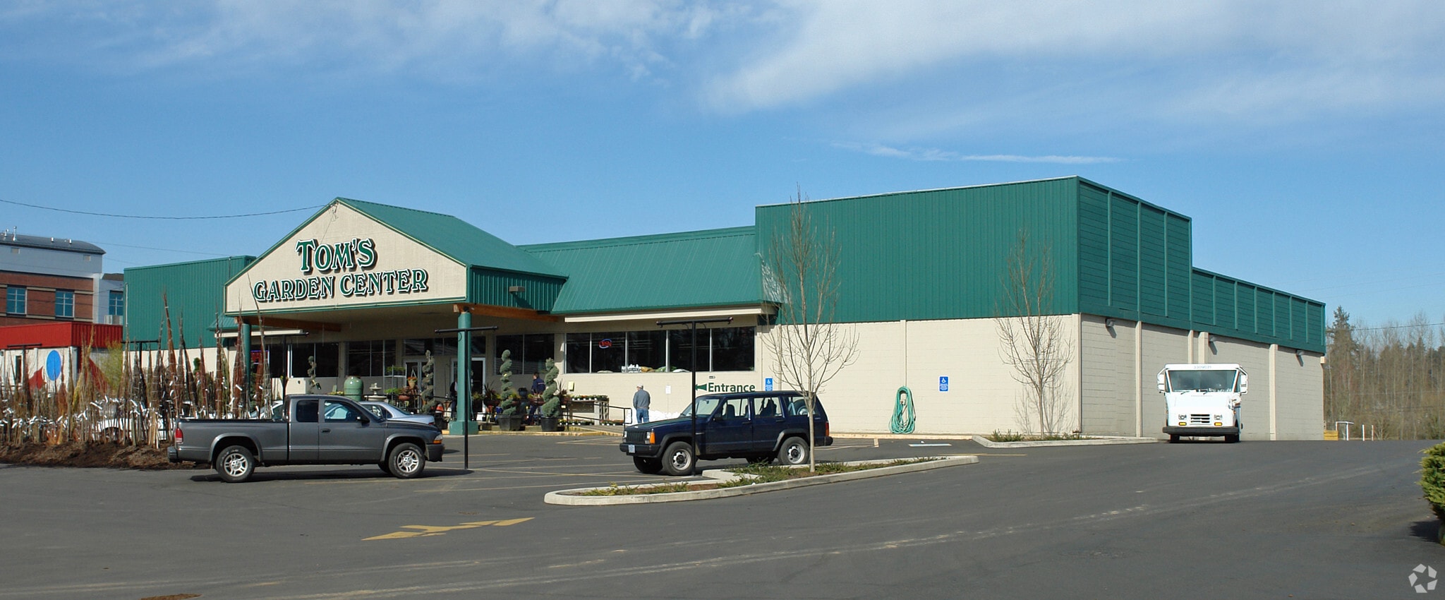 350 Hickory St NW, Albany, OR à louer Photo principale– Image 1 sur 17