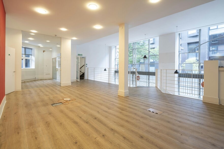 20-26 Brunswick Pl, Londres à louer - Photo de l’immeuble – Image 2 sur 14