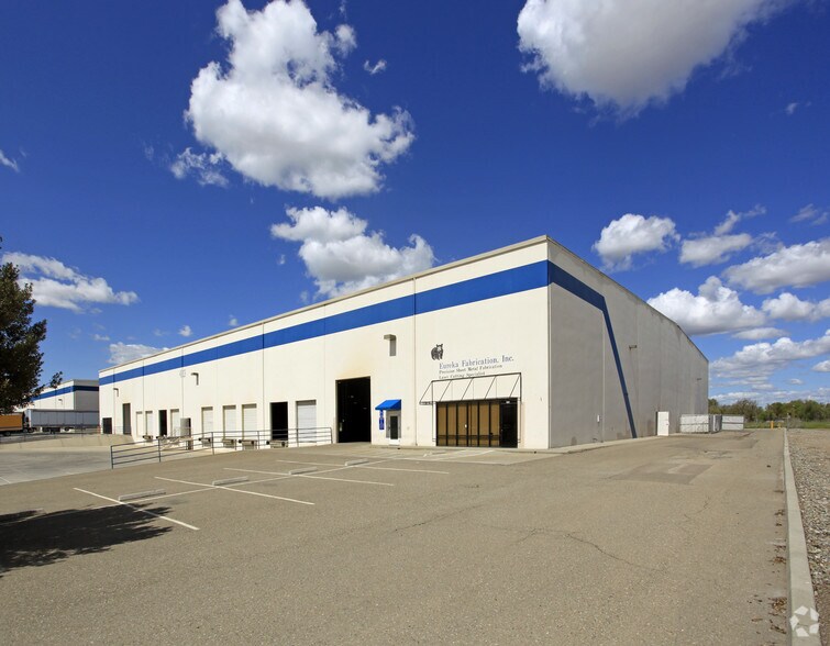 4113 Gold River Ln, Stockton, CA à louer - Photo de l’immeuble – Image 2 sur 3