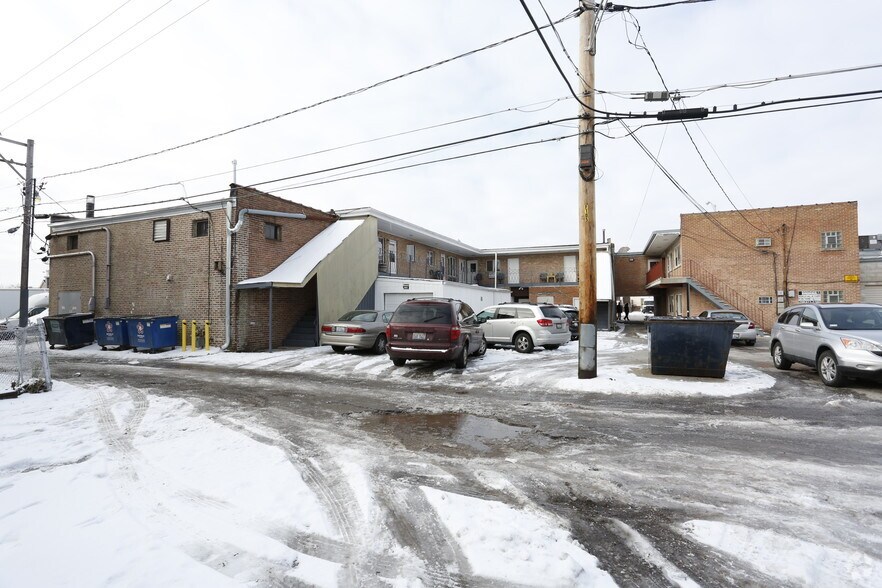 12147-12151 S Western Ave, Blue Island, IL à louer - Photo de l’immeuble – Image 3 sur 8