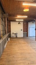 2017-2121 Rue Parthenais, Montréal, QC à louer Photo intérieure– Image 2 sur 4
