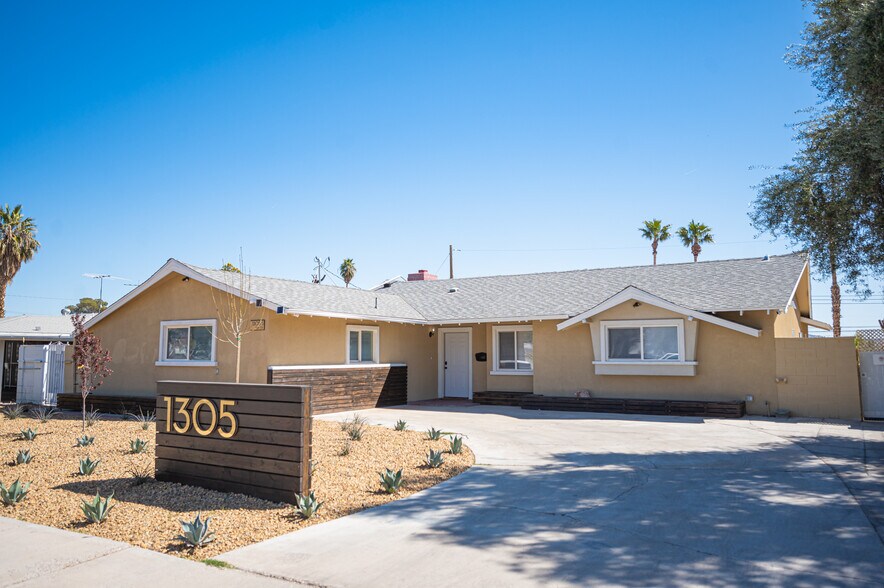 1305 S 16th St, Las Vegas, NV à vendre - Photo de l’immeuble – Image 2 sur 45