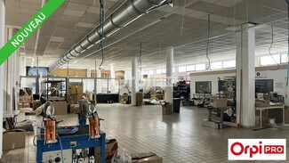 Plus de détails pour Local d'activités à louer