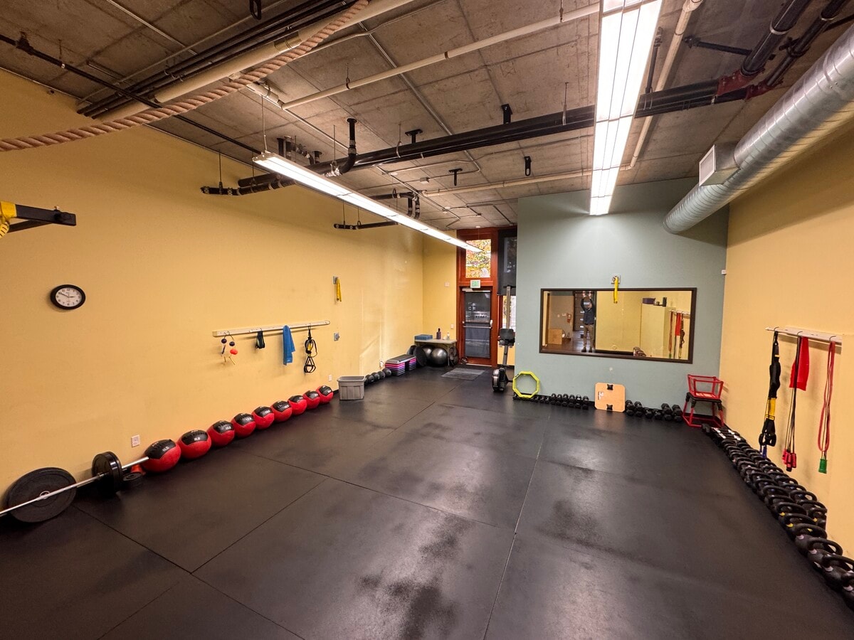 1435 N Killingsworth St, Portland, OR 97217 - Lot 1435 - - Photo intérieure - Image 2 of 5