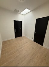 111 N Robertson Blvd, Beverly Hills, CA à louer Photo intérieure– Image 2 sur 6