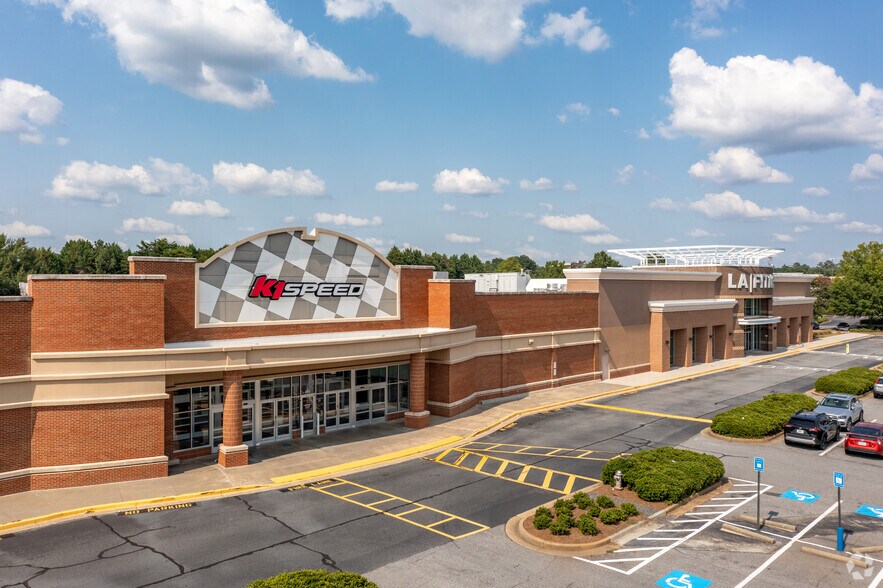 1625 Pleasant Hill Rd, Duluth, GA à louer - Photo de l’immeuble – Image 2 sur 5