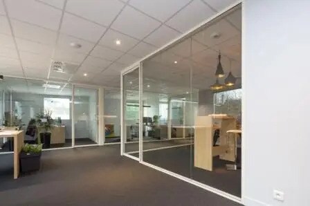 Bureau dans Pacé à louer - Photo de l’immeuble – Image 1 sur 12