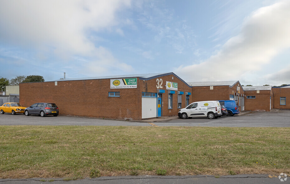 Corringham Rd, Gainsborough à louer - Photo de l’immeuble – Image 2 sur 6