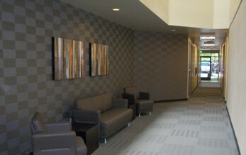 775 Sunrise Ave, Roseville, CA à louer - Hall d’entrée – Image 3 sur 4