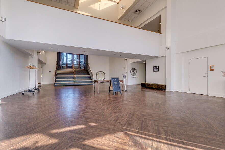 3606 Gravois Ave, Saint Louis, MO à louer - Photo intérieure – Image 1 sur 17