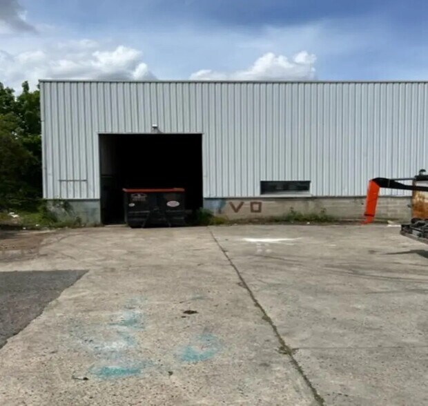 22 Avenue Du Château, SAINT-OUEN-L'AUMONE à louer - Photo de l’immeuble – Image 2 sur 3