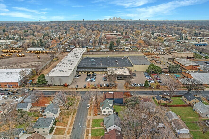 118 W 60th St, Minneapolis, MN à vendre - Photo de l’immeuble – Image 3 sur 12