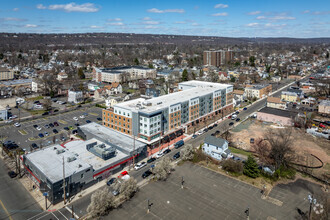 321 E 3rd St, Plainfield, NJ - VUE AÉRIENNE  vue de carte - Image1