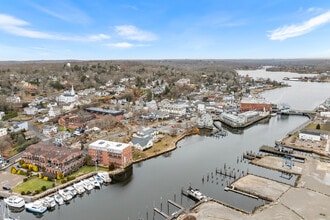 12 Water St, Mystic, CT à louer Photo intérieure– Image 1 sur 23