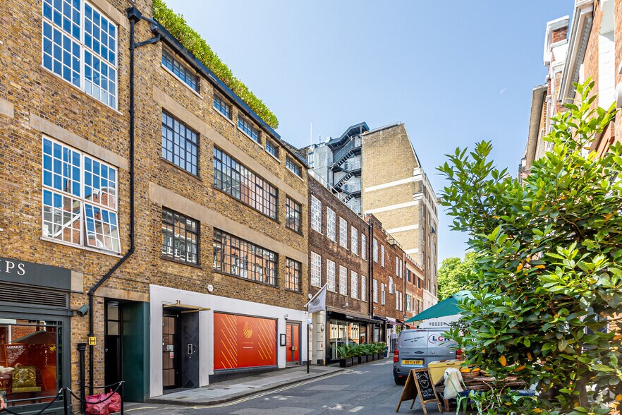 31-31A Bruton Pl, Londres à louer - Photo principale – Image 1 sur 5