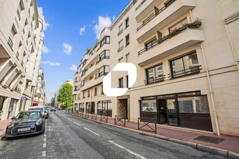 Bureau dans Levallois-Perret à vendre - Photo de l’immeuble – Image 1 sur 13