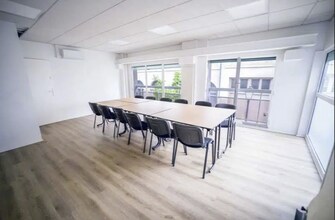 99 Rue De Charonne, Paris à louer Photo intérieure– Image 1 sur 5