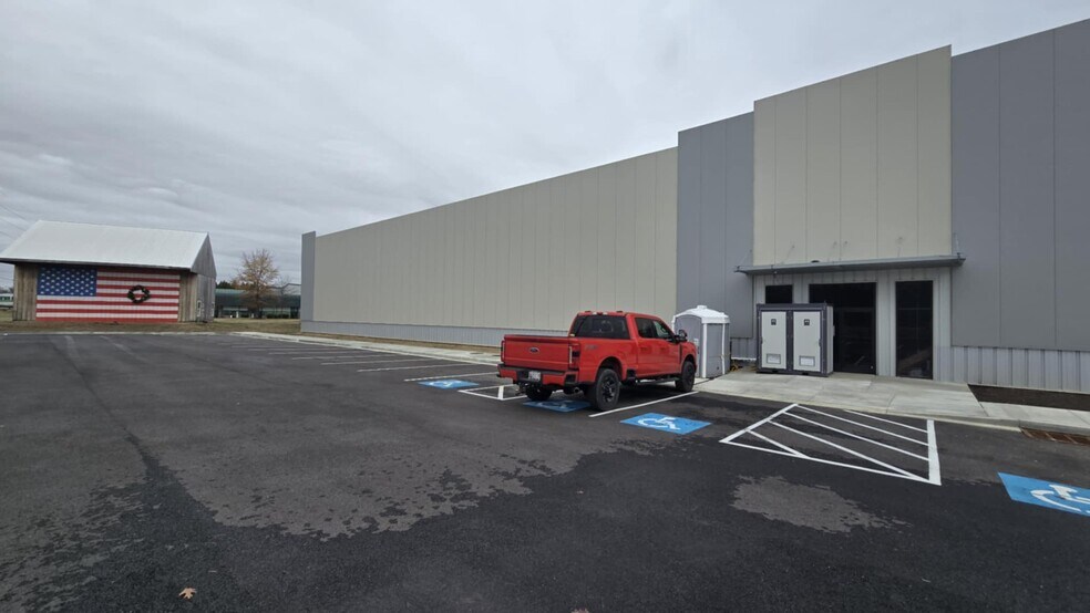 7625 Meadow Run Ln, Owings, MD à vendre - Photo principale – Image 1 sur 12