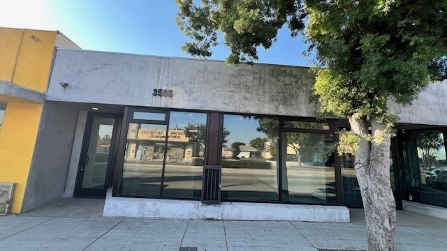 3505 W Beverly Blvd, Montebello, CA à louer Photo de l’immeuble– Image 1 sur 18