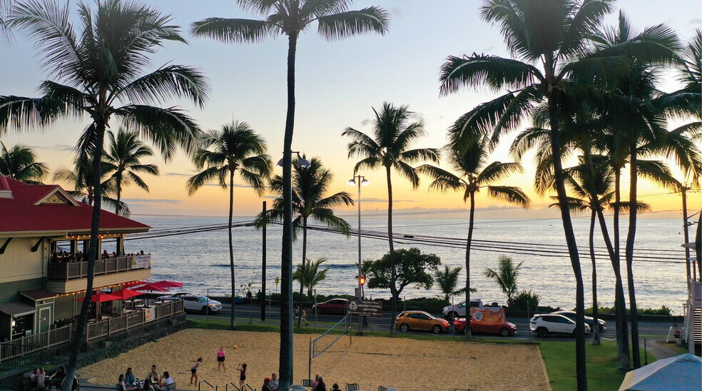 75-5815 Ali'i Dr, Kailua Kona, HI à vendre - Photo de l’immeuble – Image 2 sur 9