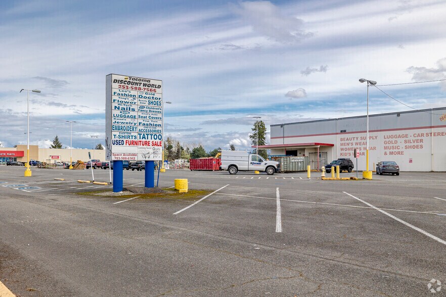 11013 Pacific Hwy SW, Tacoma, WA à louer - Photo de l’immeuble – Image 2 sur 5