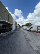 10601-10677 NW 122nd St, Medley, FL à louer Photo intérieure– Image 2 sur 25