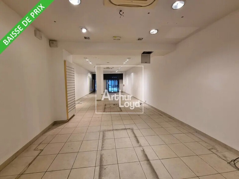 Local commercial dans Melun à louer - Photo de l’immeuble – Image 3 sur 7