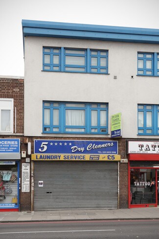 Plus de détails pour 6 Burnt Ash Rd, Londres - Local commercial à louer
