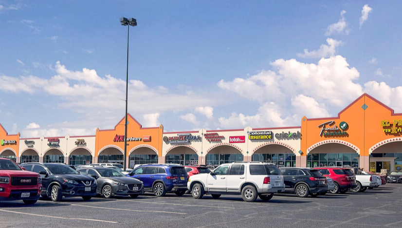 10600-10760 North Loop Rd, El Paso, TX à louer - Photo de l’immeuble – Image 1 sur 7