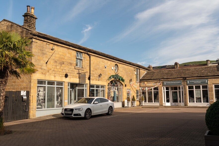 1-8 Crescent Ct portefeuille de 3 biens à vendre sur LoopNet.fr - Photo de l’immeuble – Image 2 sur 9