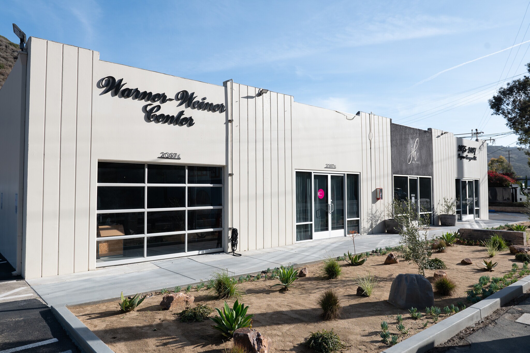 2075-2097 Laguna Canyon Rd, Laguna Beach, CA à louer Photo principale– Image 1 sur 12