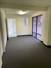 2041 E Gladstone St, Glendora, CA à louer Photo intérieure– Image 1 sur 6