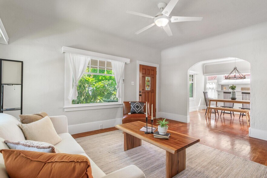 1700 U St, Sacramento, CA à vendre - Photo principale – Image 1 sur 32