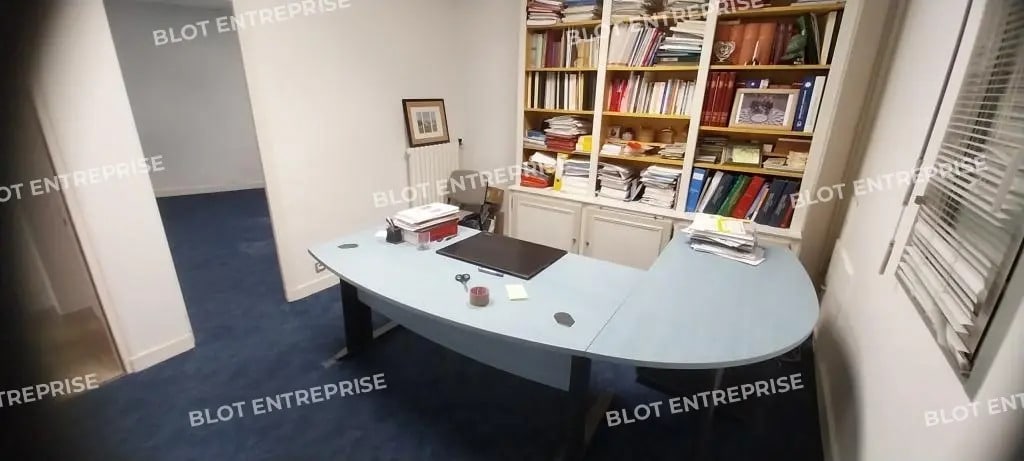 Bureau dans Brest à louer Photo de l’immeuble– Image 1 sur 6