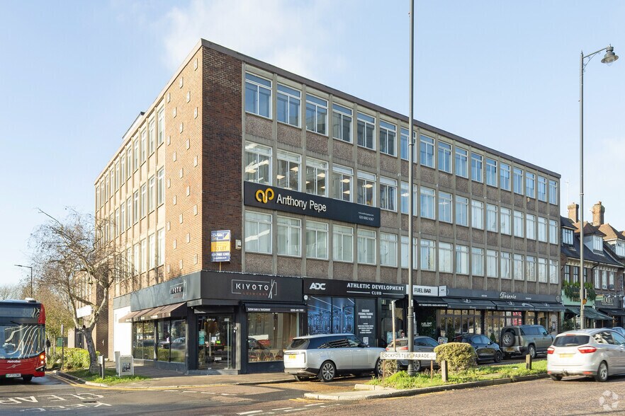 Mount Pleasant Rd, Barnet à louer - Photo principale – Image 1 sur 39