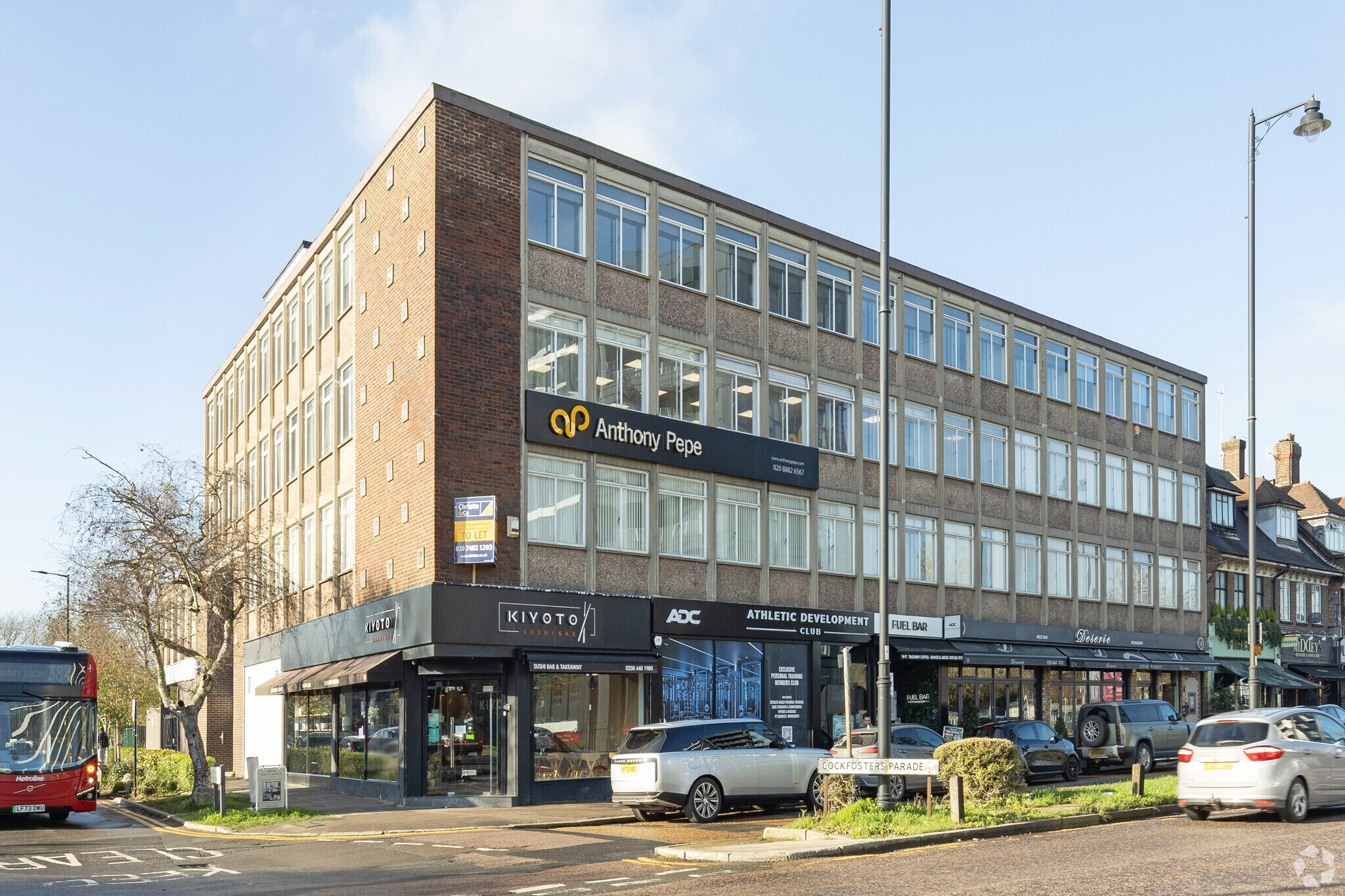 Mount Pleasant Rd, Barnet à louer Photo principale– Image 1 sur 40