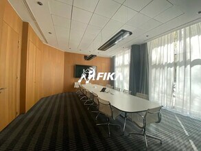 Bureau dans Toulouse à louer Photo de l’immeuble– Image 2 sur 11