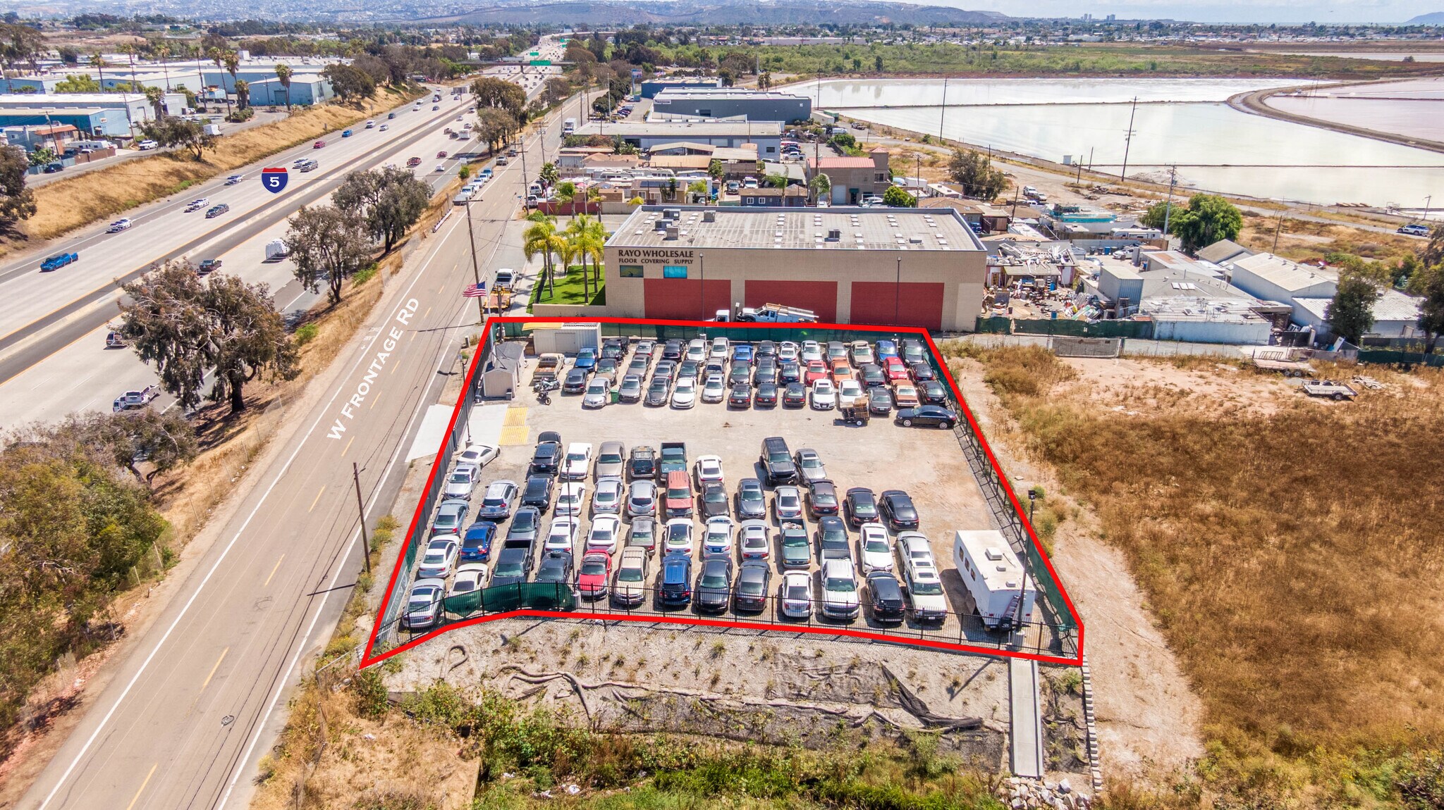 1450 Frontage Rd, Chula Vista, CA à vendre Photo de l’immeuble– Image 1 sur 20