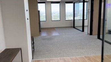 2600 N Central Ave, Phoenix, AZ à louer - Vidéo sur l’annonce professionnelle