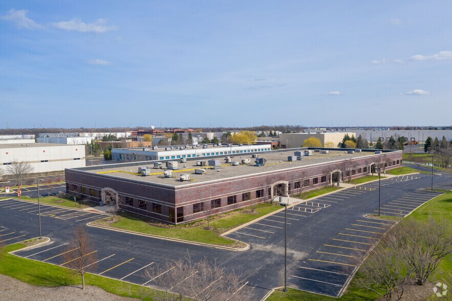 1501-1531 S White Oak Dr, Waukegan, IL à louer - Aérien – Image 3 sur 5