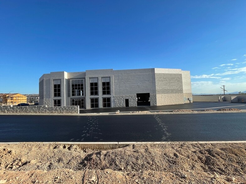 10710-10890 South Rainbow Blvd, Las Vegas, NV à louer - Photo de l’immeuble – Image 3 sur 8