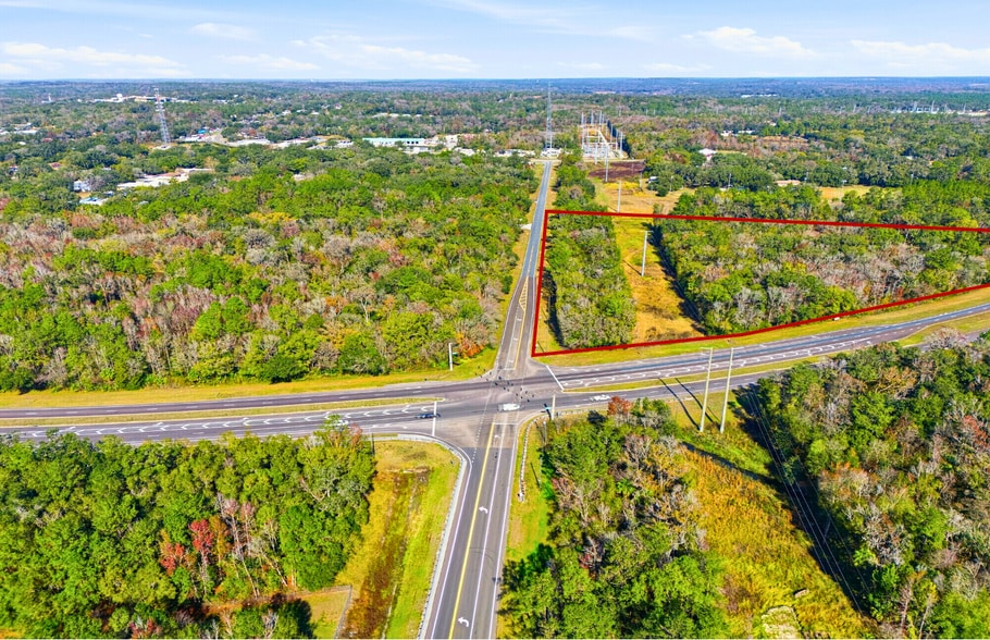 Emerson Rd, Brooksville, FL à vendre - Photo principale – Image 1 sur 6
