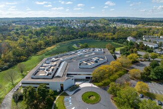 Plus de détails pour 23 Orchard Rd, Skillman, NJ - Coworking à louer