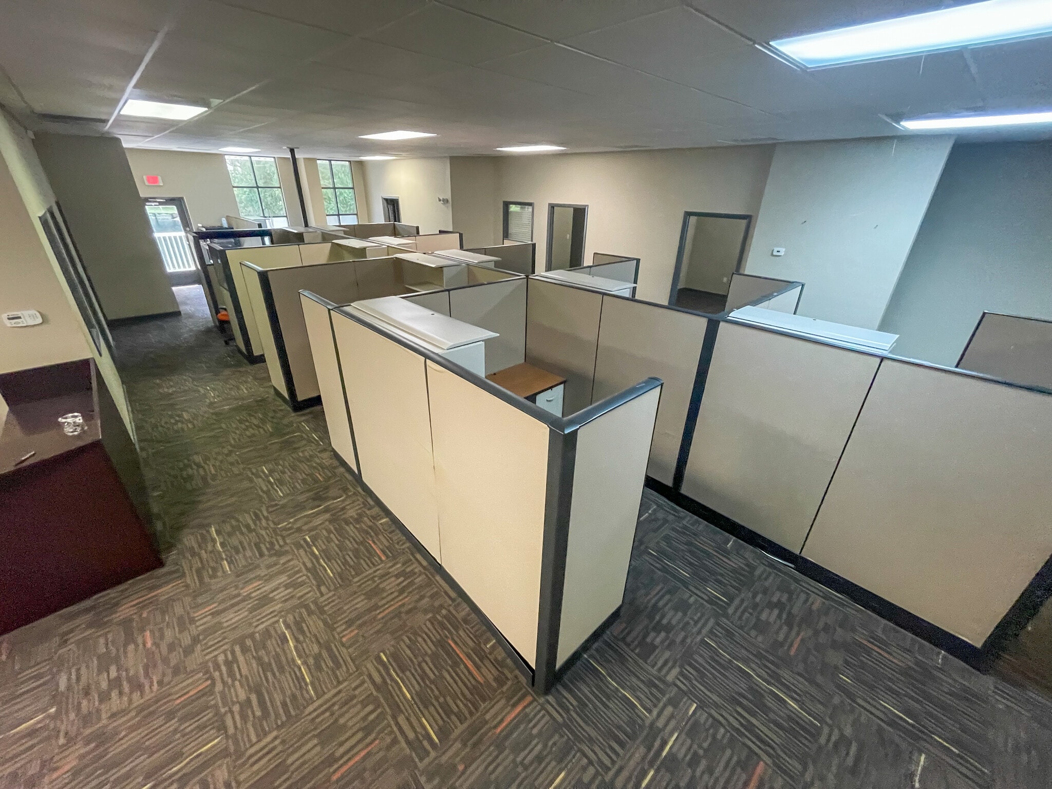 1560 Kingsley Ave, Orange Park, FL à vendre Photo intérieure– Image 1 sur 6