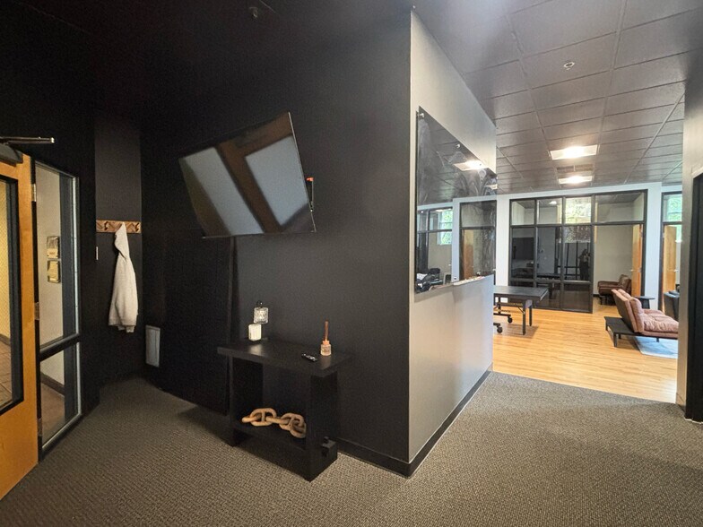 315 Spruce St, Winston-Salem, NC à louer - Photo de l’immeuble – Image 3 sur 28