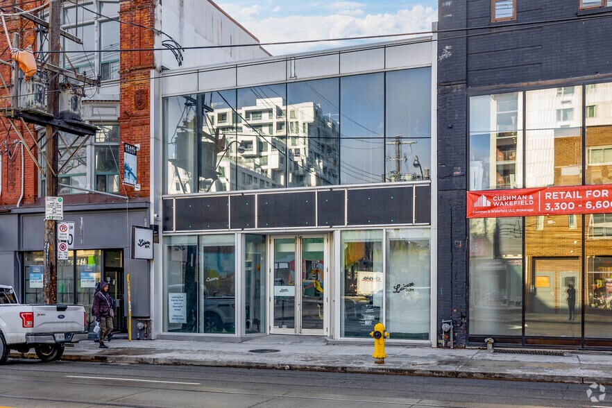 499 Queen St W, Toronto, ON à vendre - Photo de l’immeuble – Image 3 sur 6